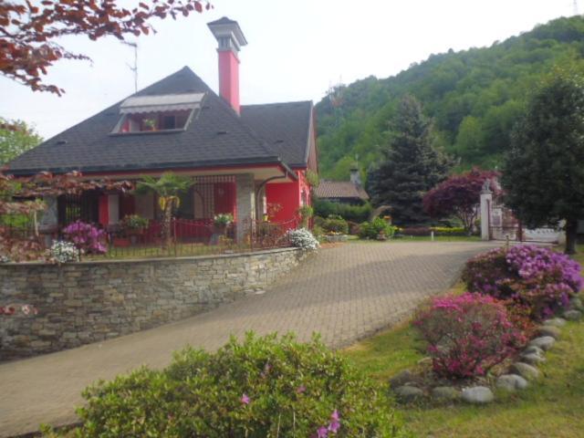 Beura A Casa Di Lara Bed & Breakfast エクステリア 写真