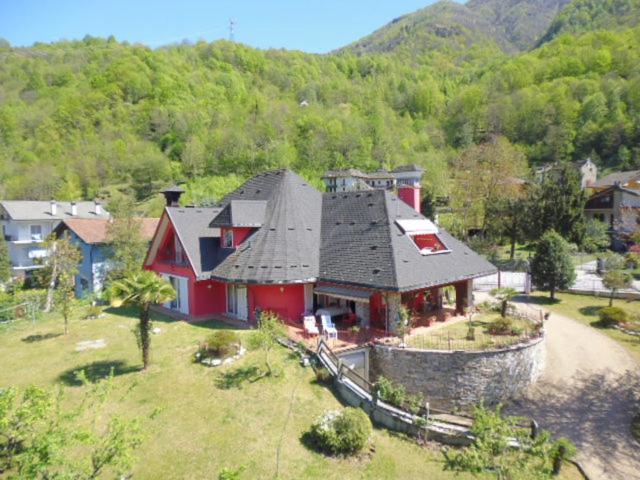 Beura A Casa Di Lara Bed & Breakfast エクステリア 写真