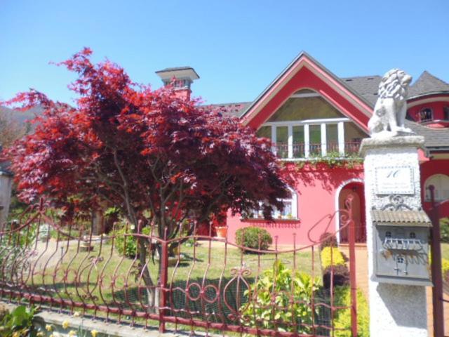 Beura A Casa Di Lara Bed & Breakfast エクステリア 写真