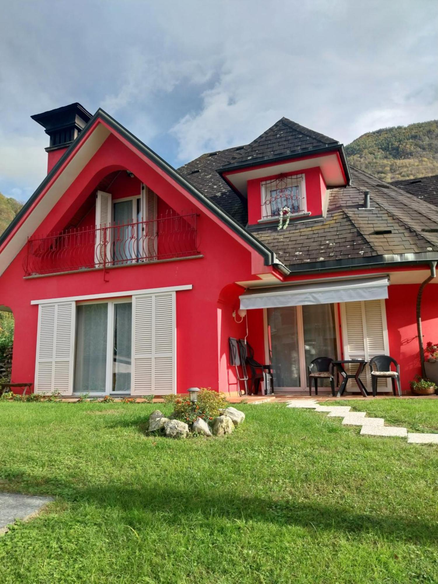 Beura A Casa Di Lara Bed & Breakfast エクステリア 写真