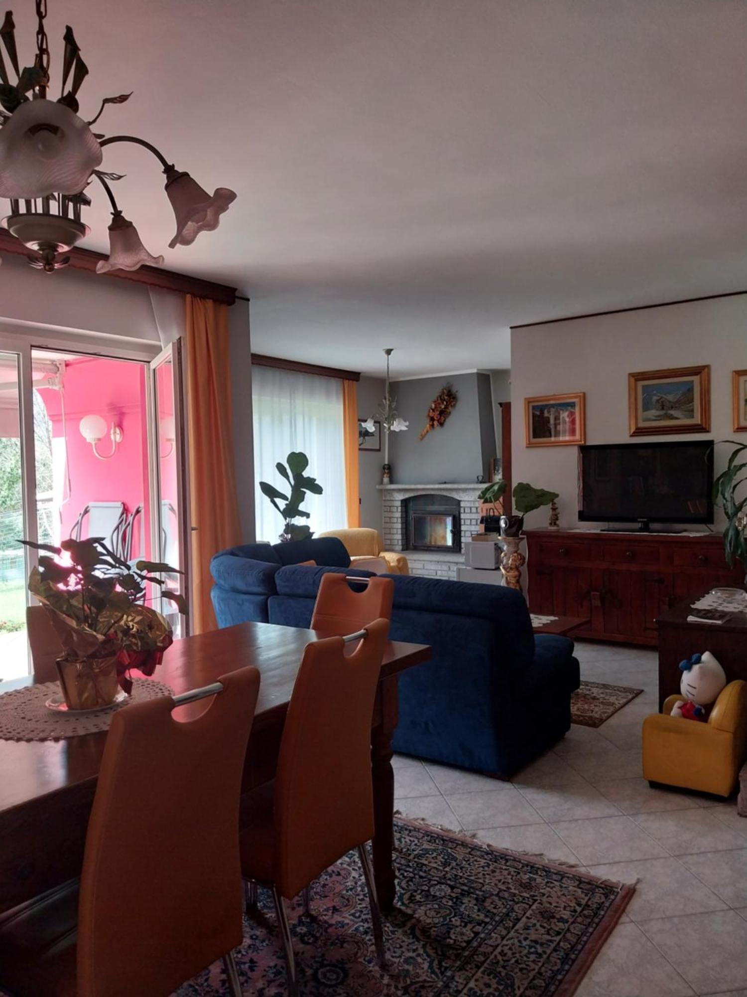 Beura A Casa Di Lara Bed & Breakfast エクステリア 写真