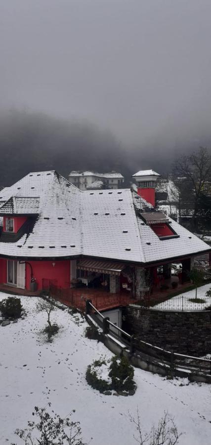 Beura A Casa Di Lara Bed & Breakfast エクステリア 写真