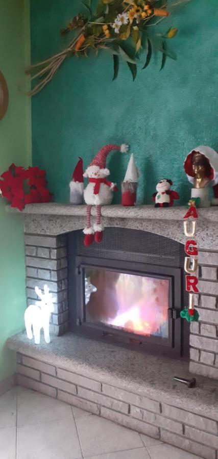 Beura A Casa Di Lara Bed & Breakfast エクステリア 写真